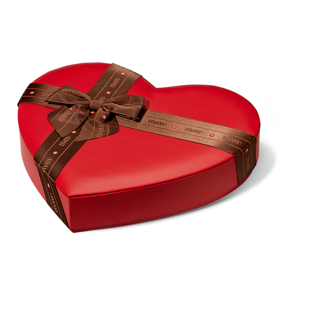 Heart Candy Gift Box with Bow 2