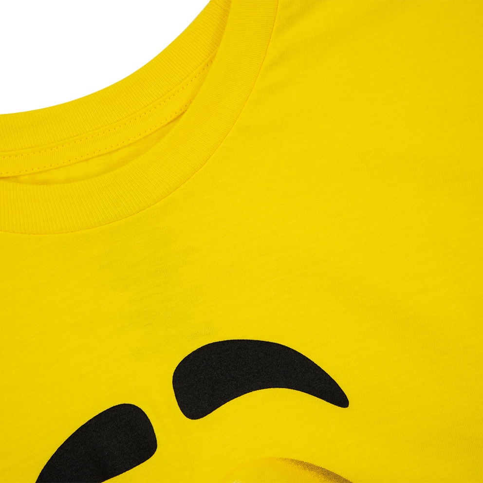 yellow tee shirt