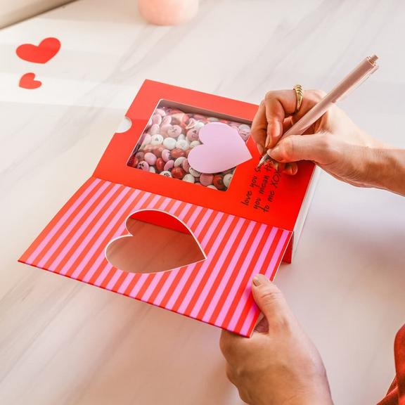 Love Gift Box & Card 1