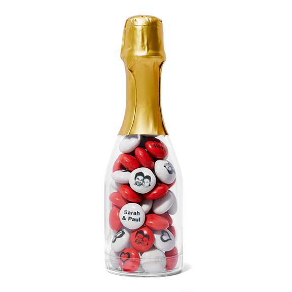 Confezione Di Confetti Sfusi 1,5 kg + 30 Bottigliette Con Tappo Dorato Da Riempire 0