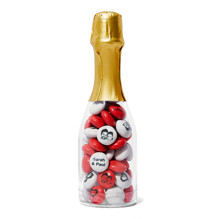 Confezione Di Confetti Sfusi 1,5 kg + 30 Bottigliette Con Tappo Dorato Da Riempire 0