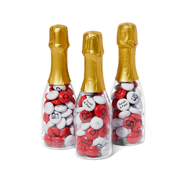 Mini bottles M&M's wedding