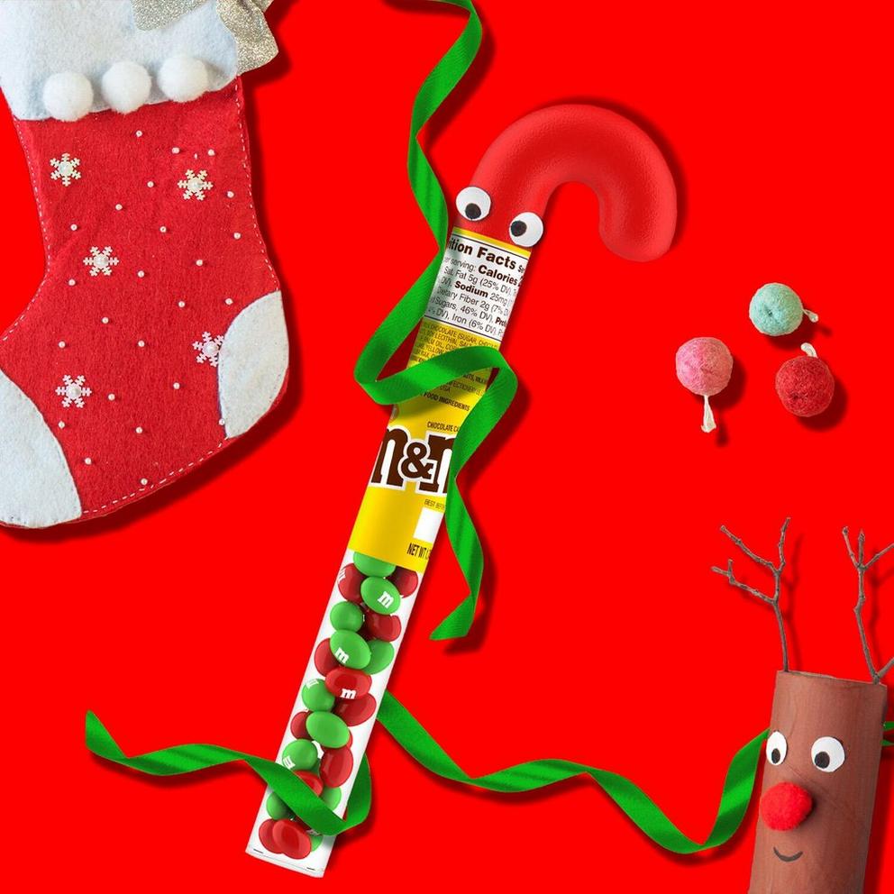 M&M'S Peanut milk chocolate christmas candy cane, 1.74oz 2