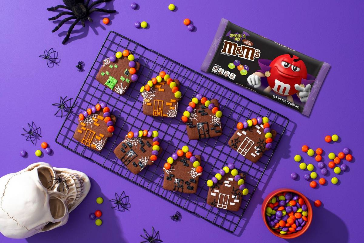 M&M’s Haunted Halloween Doors
