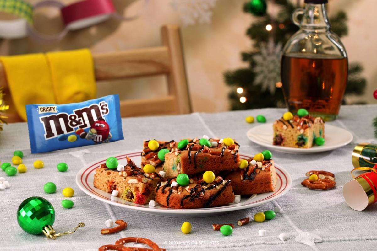M&M’S® Jolly Blondies