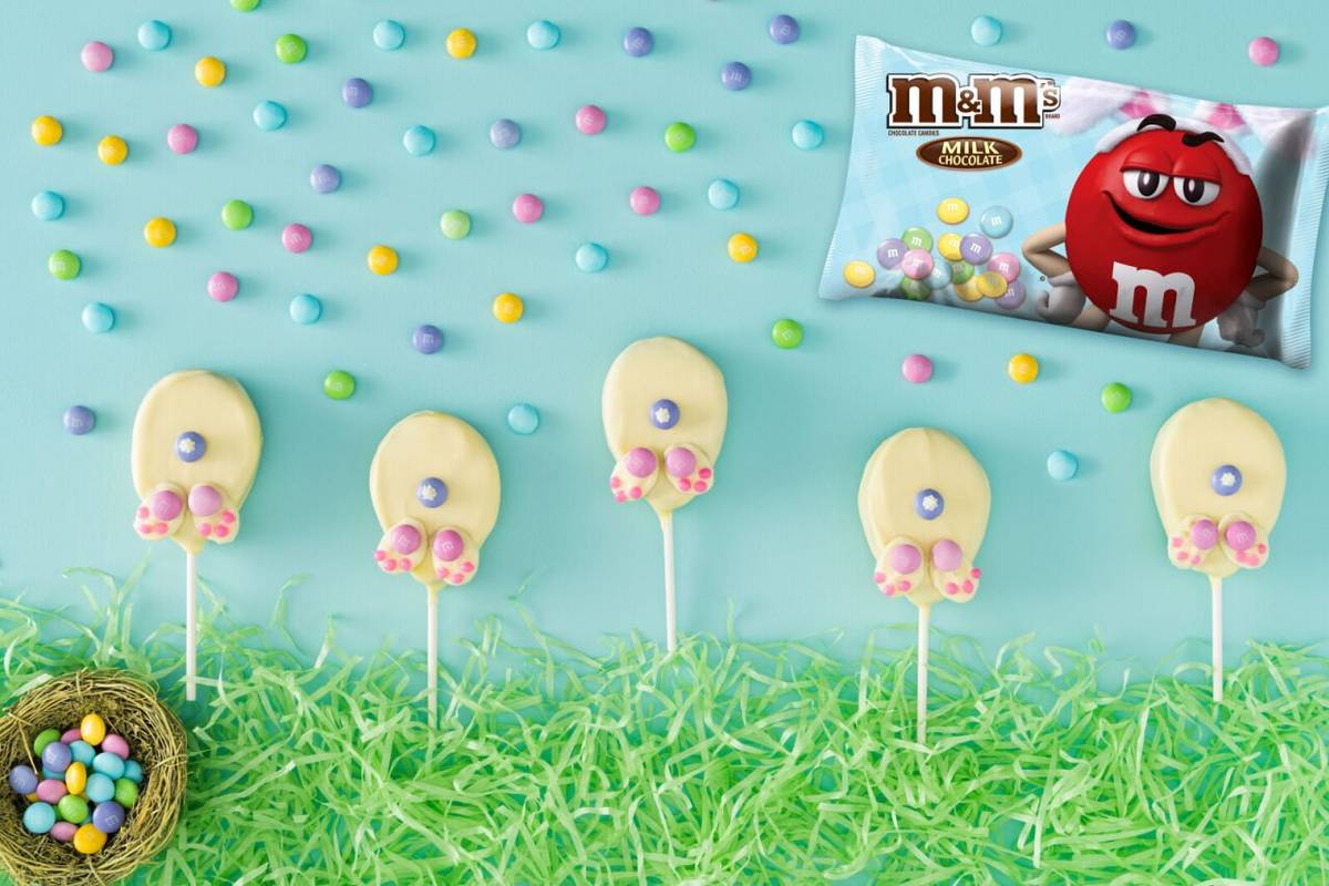 M&M’s Bunny Cookie Dough Pops