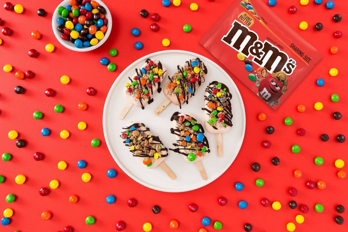 No-Bake PB Cheesecake Pops