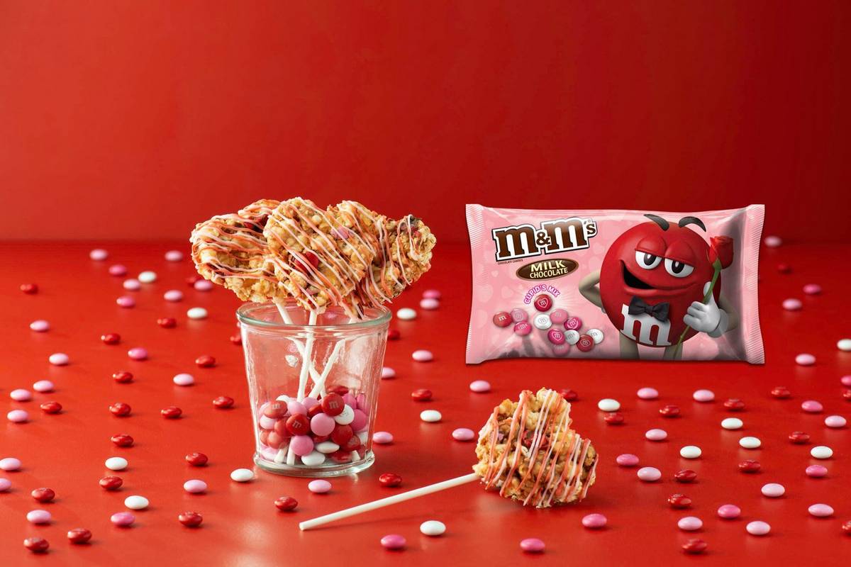 M&M’s Valentine Popcorn Hearts