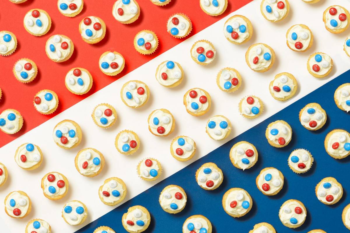 M&M’s® Red, White & Blue Cupcake