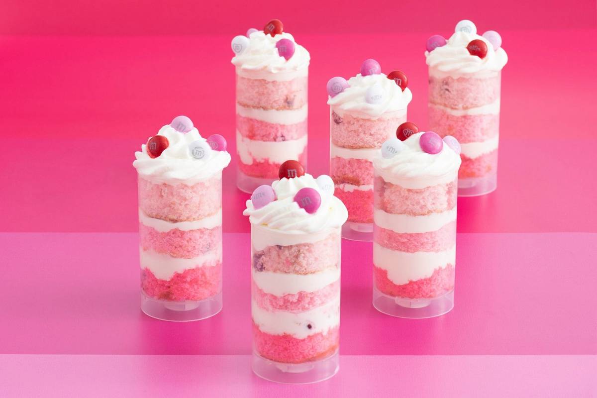 Pretty-In-Pink Push Pops