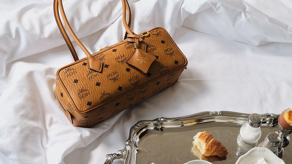 MCM AREN ベアドール Aren Bags | MCM® EU