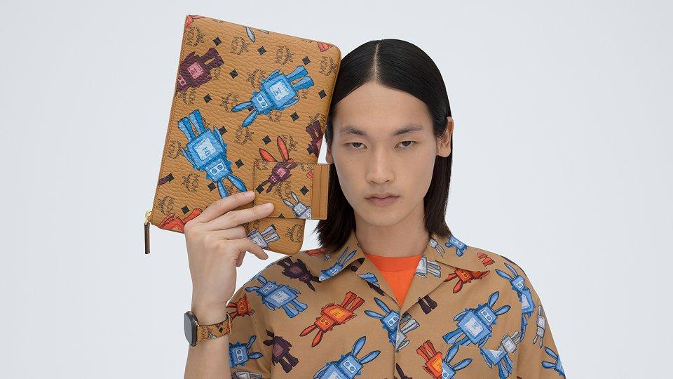 Clutches & Pouches | MCM® HK