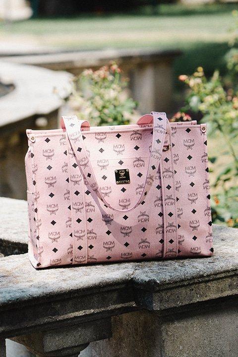 Totes & Shoppers