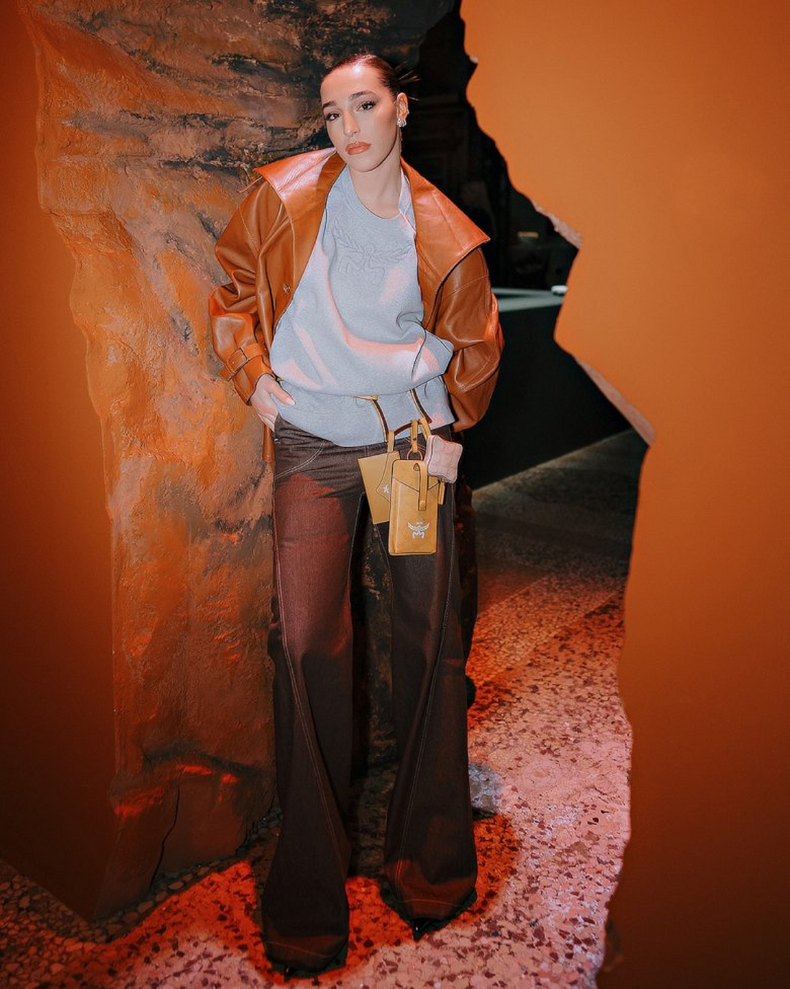 AW24