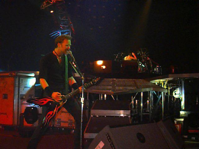 Photo gallery from the gig in Birmingham, England shot on October 5, 1996