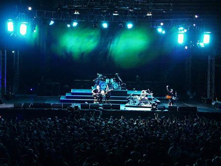 Photo gallery from the gig in Pecatonica, IL shot on July 5, 1998