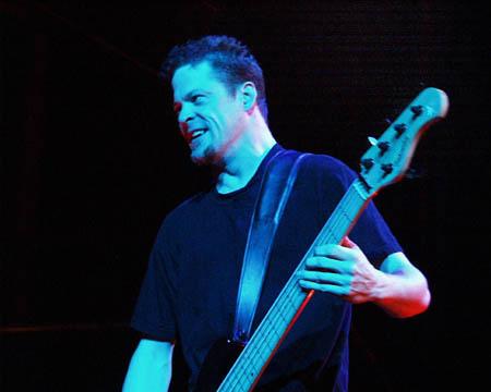 Photo gallery from the gig in Mansfield, MA shot on July 19, 1998