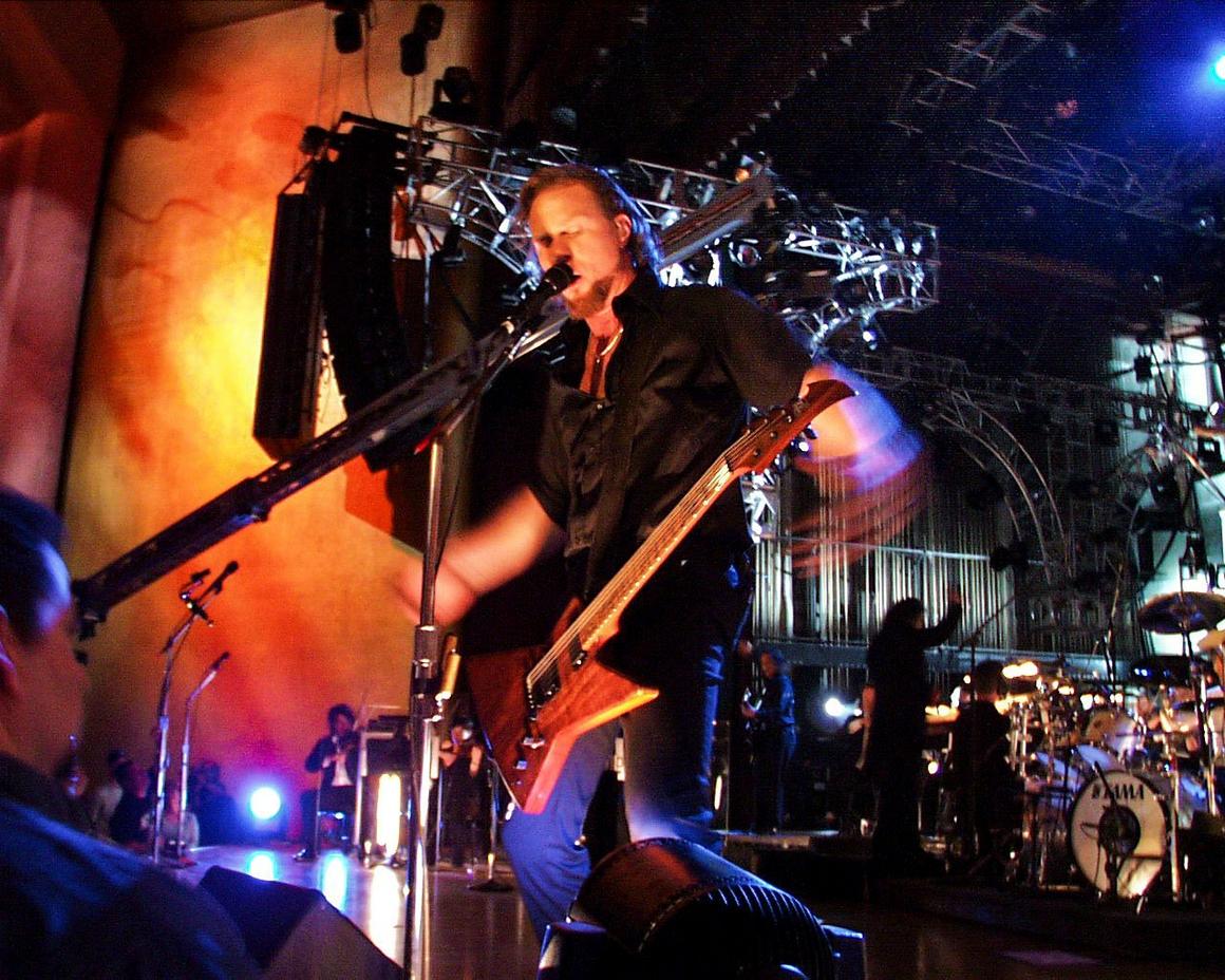 Photo gallery from the gig in Berkeley, CA shot on April 21, 1999