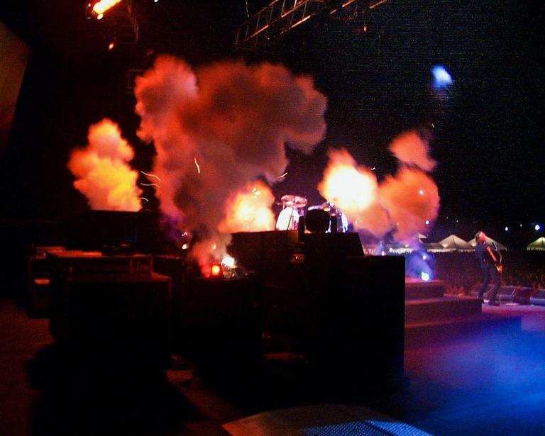 Photo gallery from the gig in São Paulo, Brazil shot on May 8, 1999
