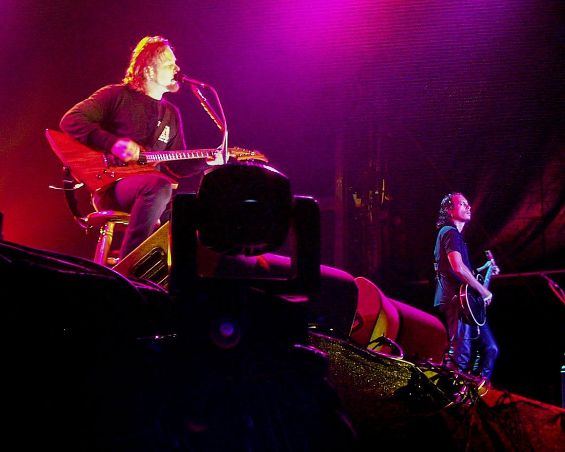 Photo gallery from the gig in Nuremberg, Germany shot on May 21, 1999