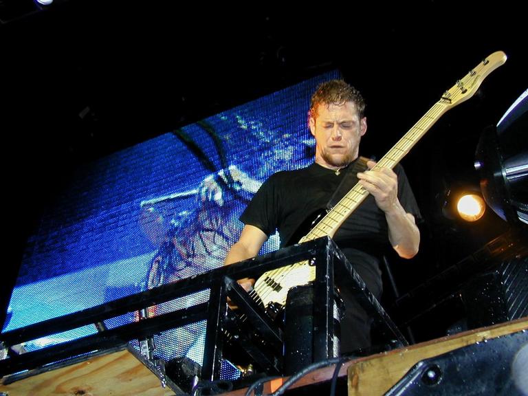 Photo gallery from the gig in Rockingham, NC shot on July 1, 2000