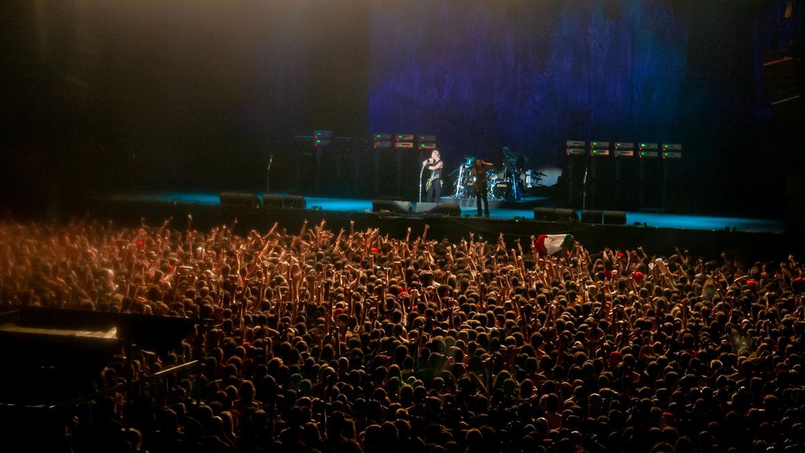 Metallica Photo Gallery: Barcelona, Spain - June 21, 2003