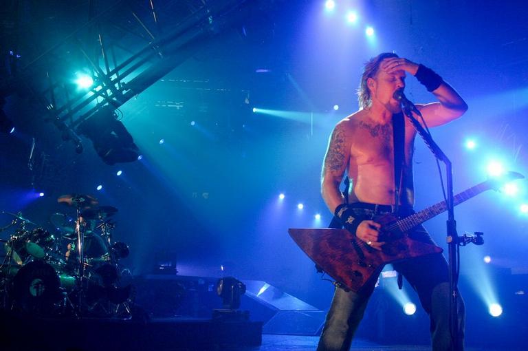 Photo gallery from the gig in Las Vegas, NV shot on March 13, 2004