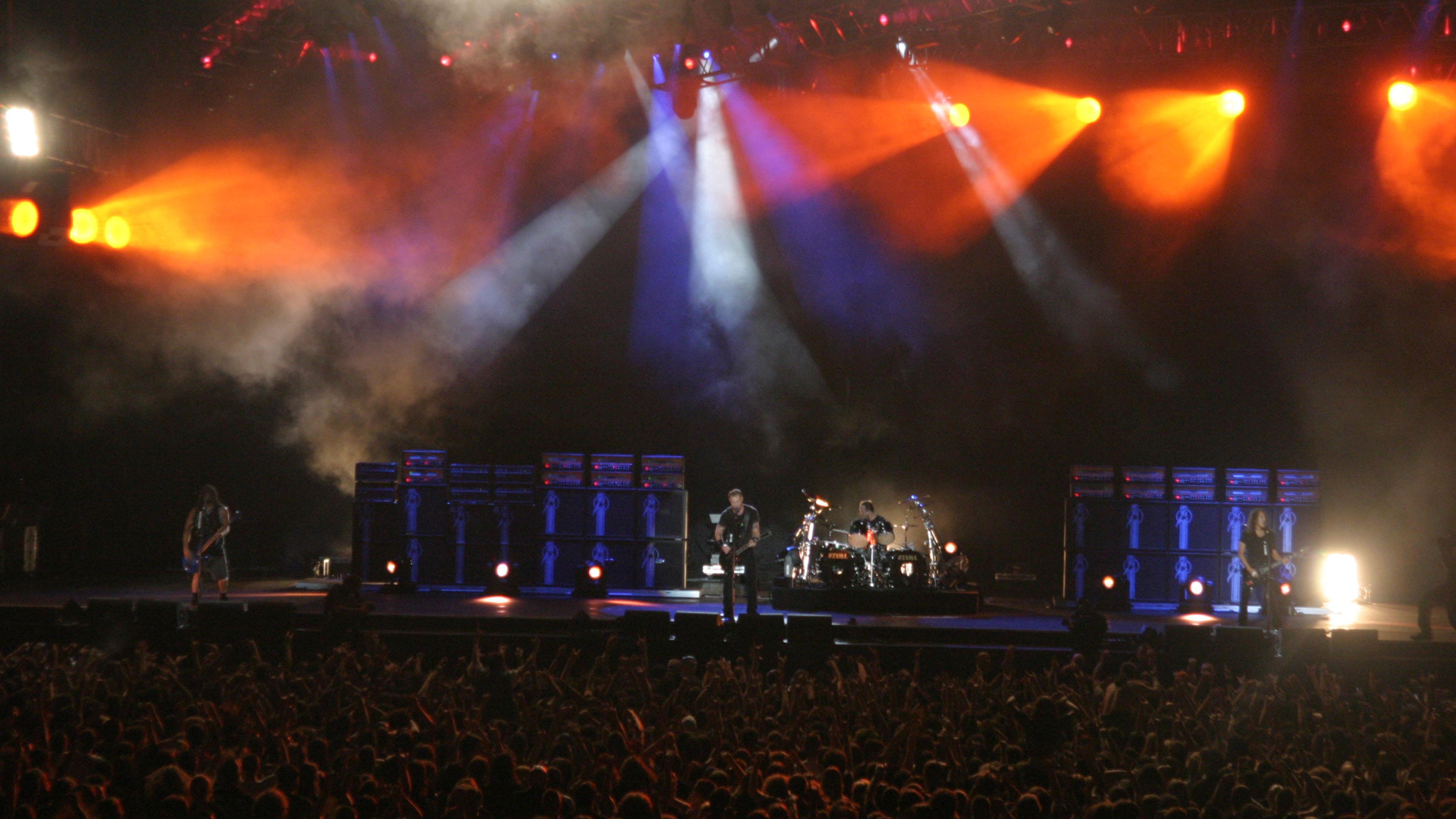 Metallica at Partizan Stadion in Belgrade, Serbia on June 15, 2004 ...