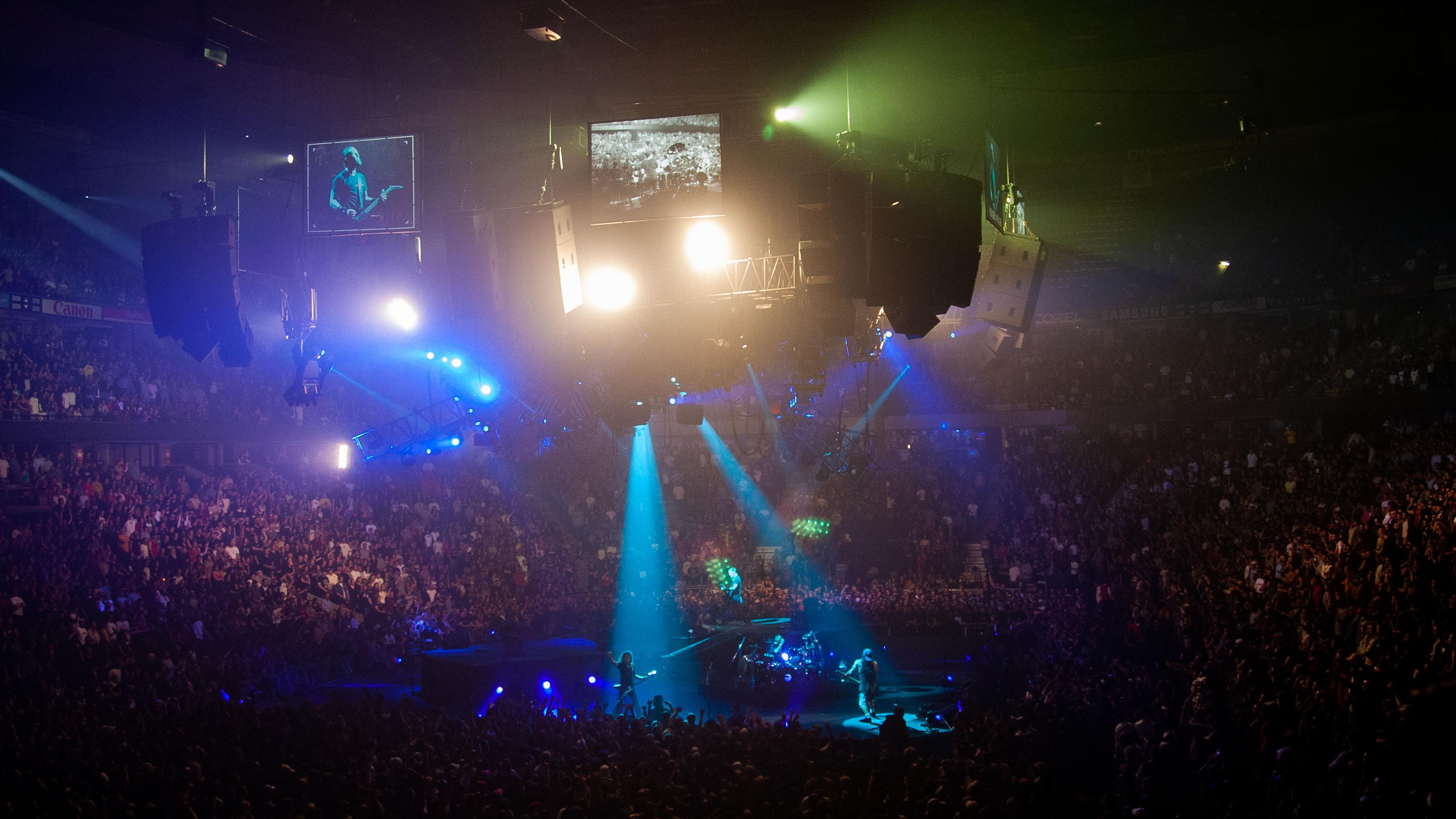 Metallica at Corel Centre in Ottawa, ON, Canada on October 7, 2004 ...