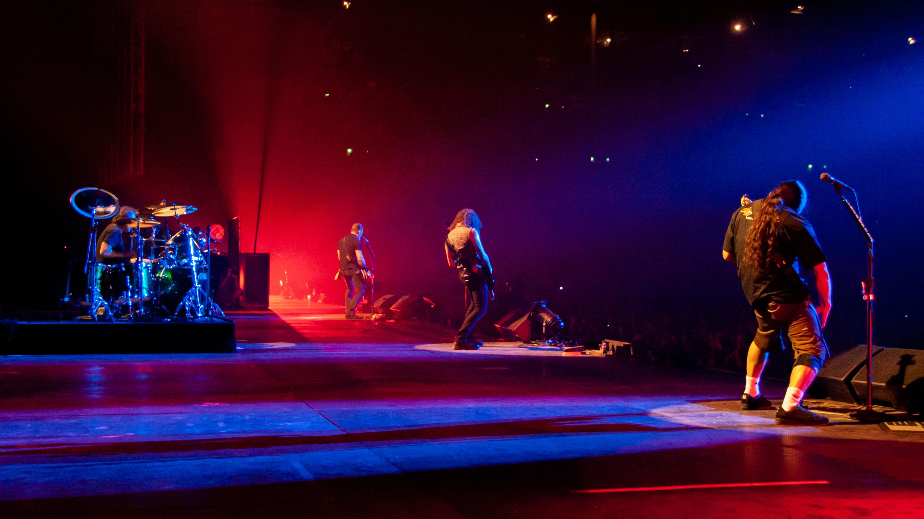 Metallica Photo Gallery: Arnhem, Netherlands - June 8, 2006 | Metallica.com