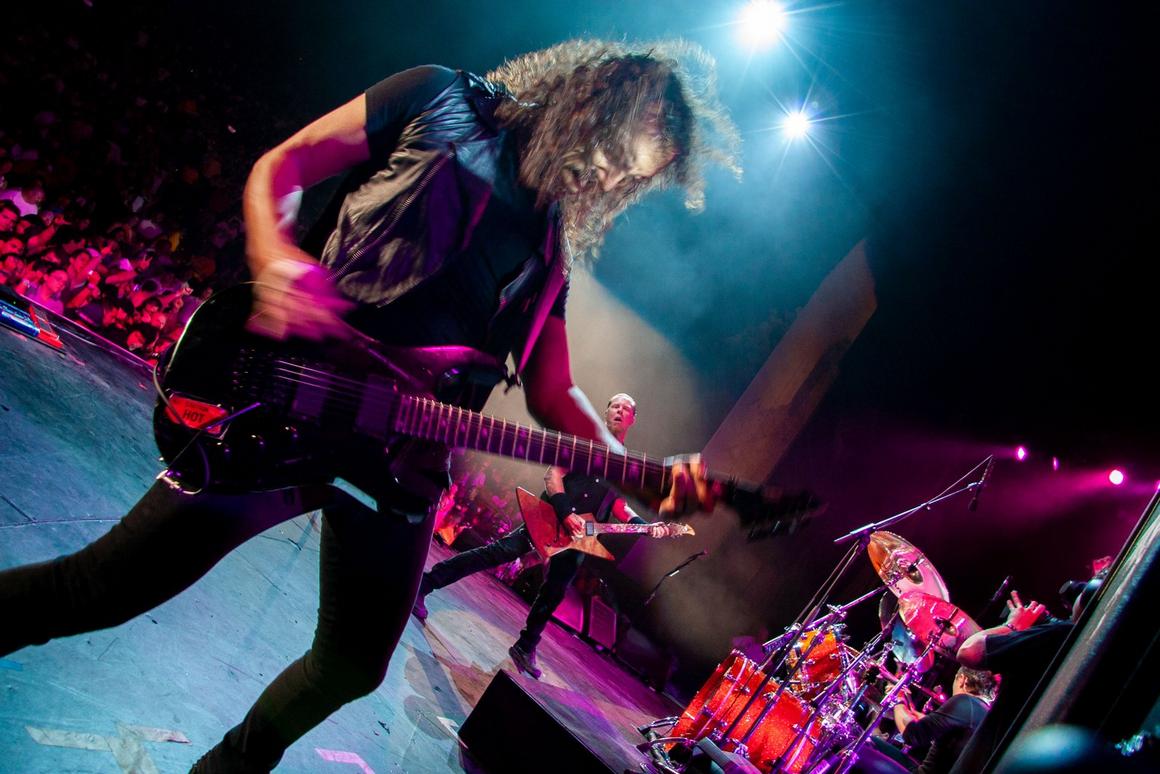 Photo gallery from the gig in Irvine, CA shot on May 17, 2008