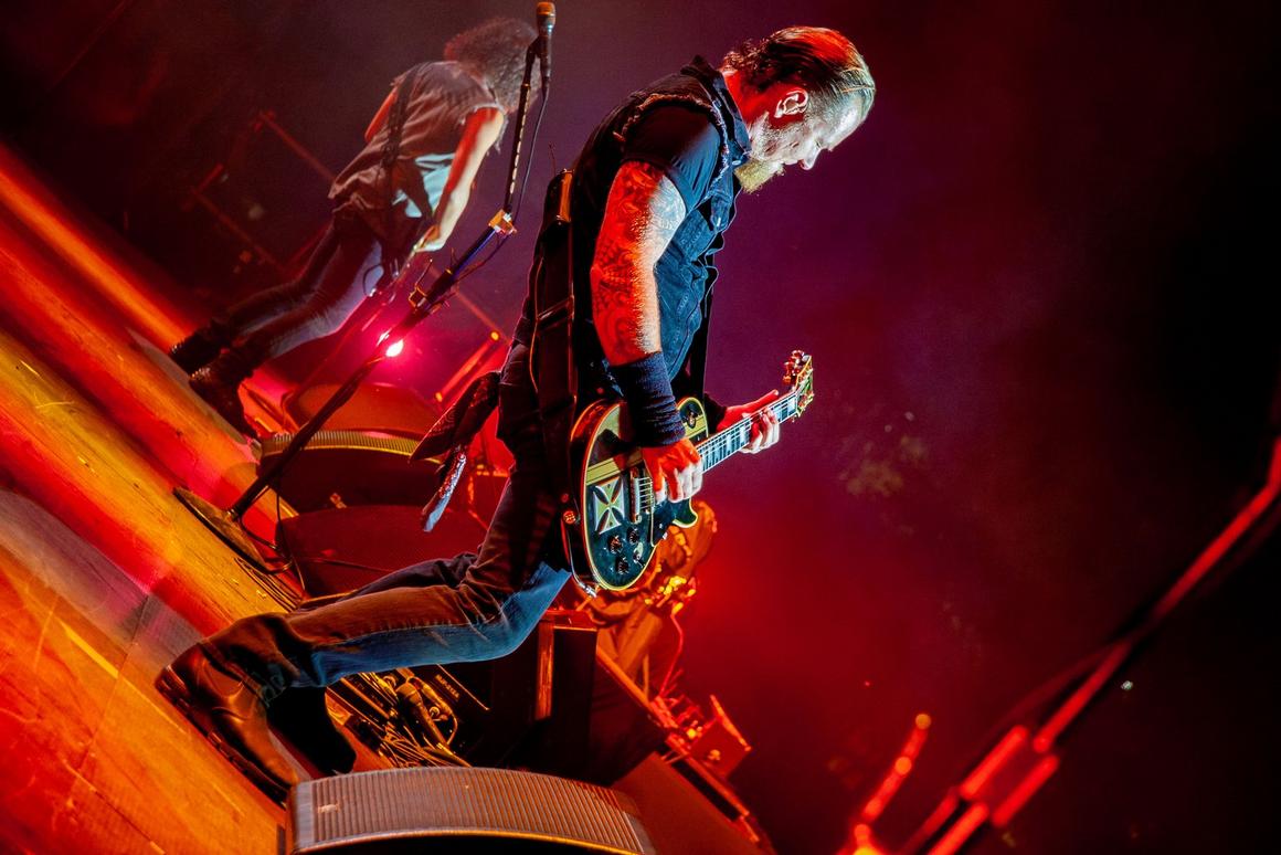 Photo gallery from the gig in Hasselt, Belgium shot on August 15, 2008