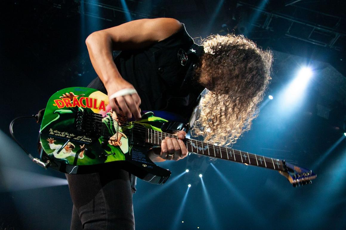 Photo gallery from the gig in Denver, CO shot on November 4, 2008