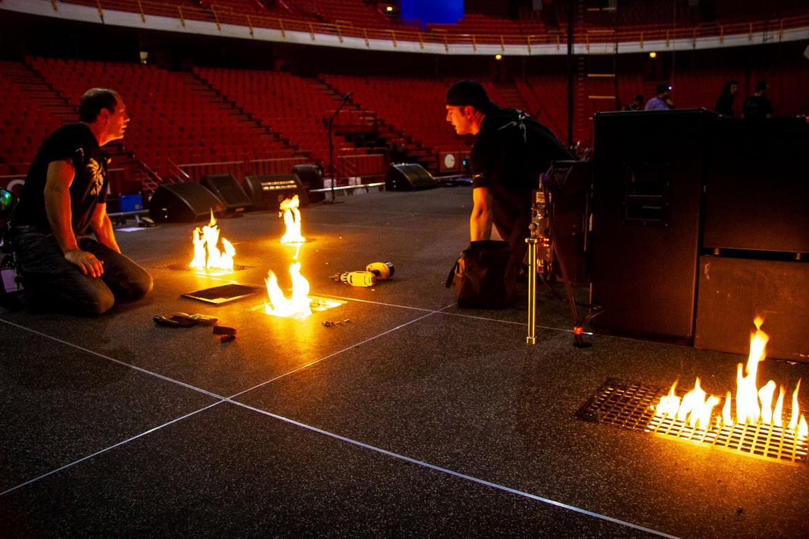 Photo gallery from the gig in Stockholm, Sweden shot on March 8, 2009