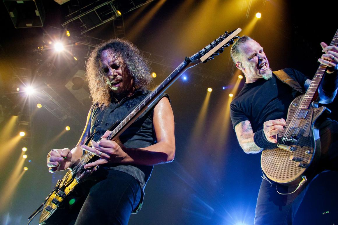 Photo gallery from the gig in Zurich, Switzerland shot on July 16, 2009