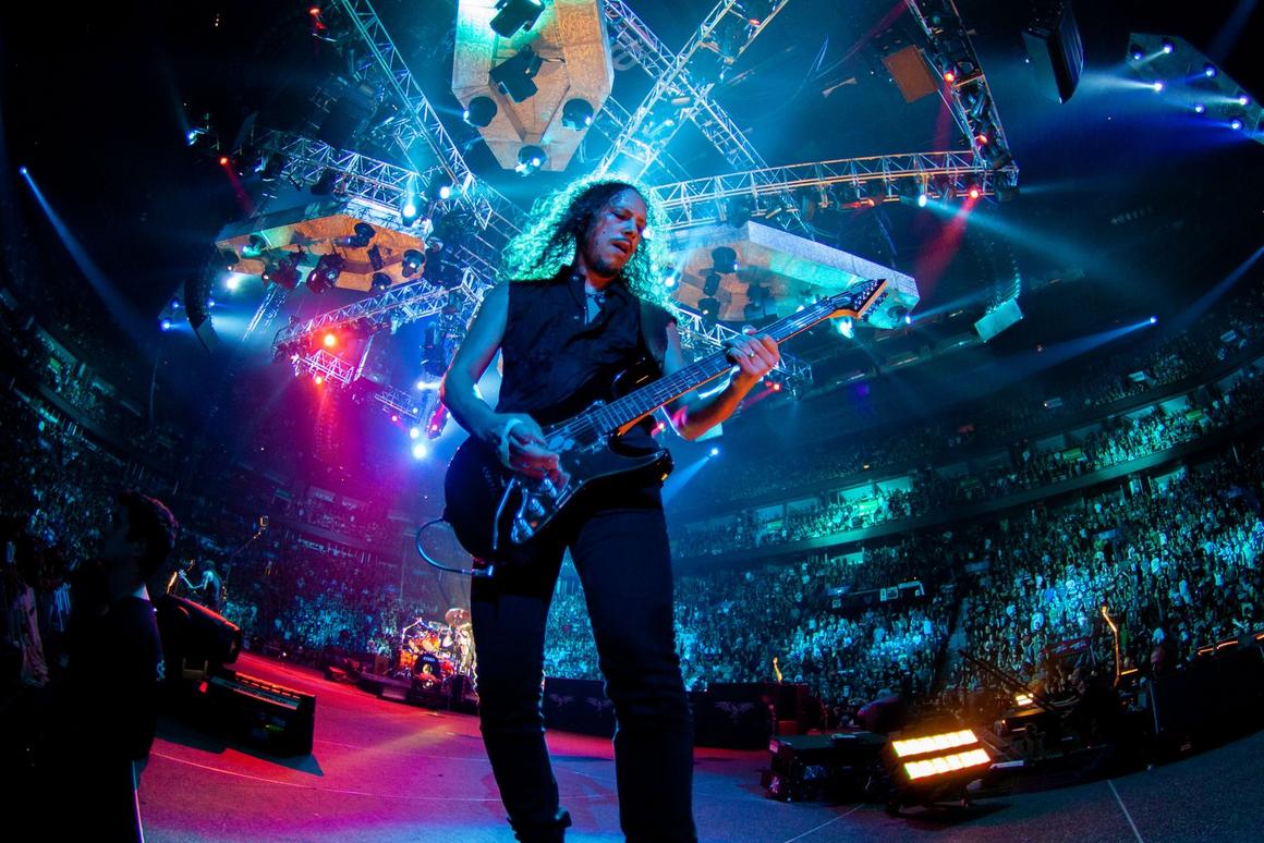 Photo gallery from the gig in Montreal, QC, Canada shot on September 20, 2009