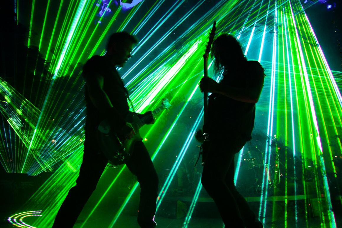 Photo gallery from the gig in Moscow, Russia shot on April 25, 2010