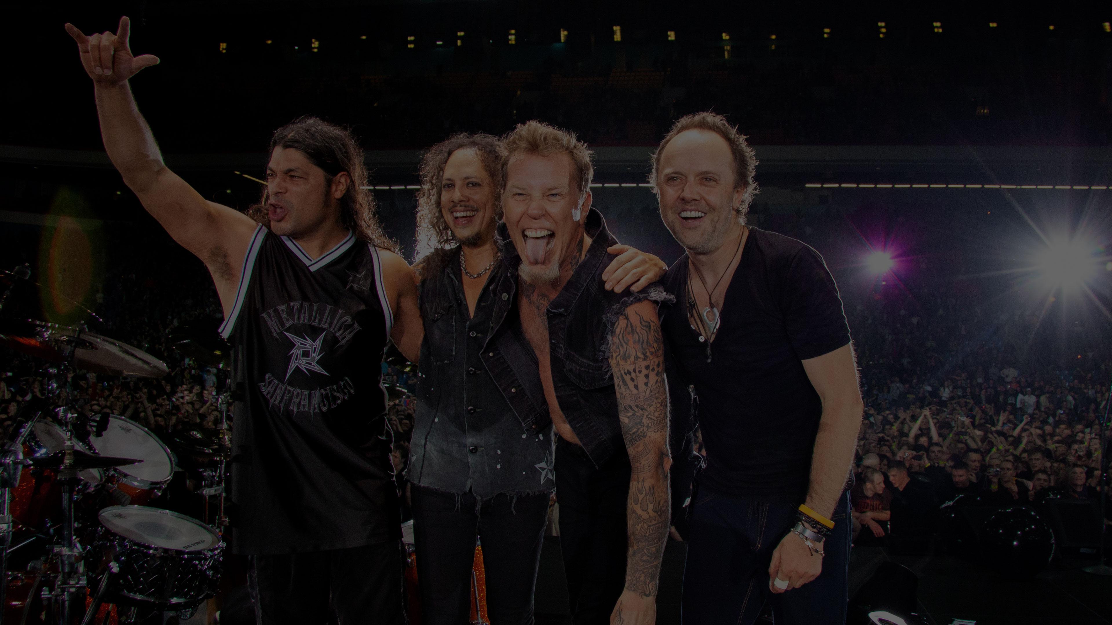 Metallica at Olympijskiy Stadium in Moscow, Russia on April 25, 2010