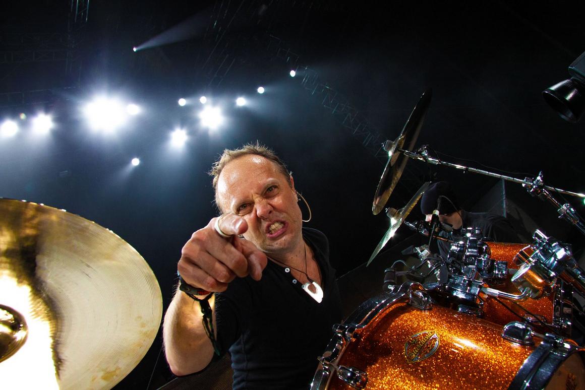 Photo gallery from the gig in Prague, Czech Republic shot on June 19, 2010