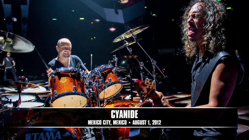 Watch the “Cyanide (Mexico City, Mexico - August 1, 2012)” Video