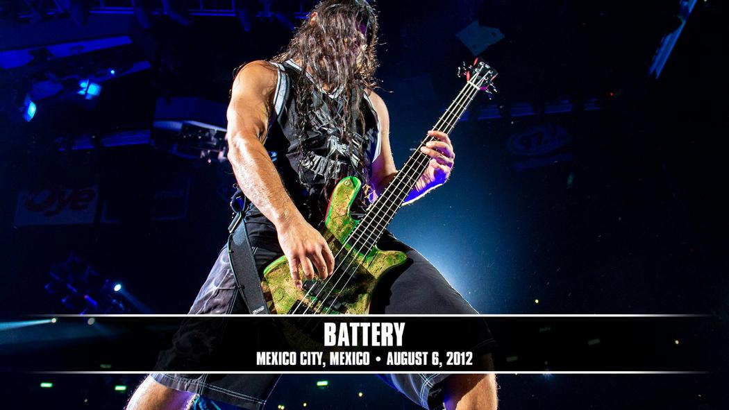 Watch the “Battery (Mexico City, Mexico - August 6, 2012)” Video