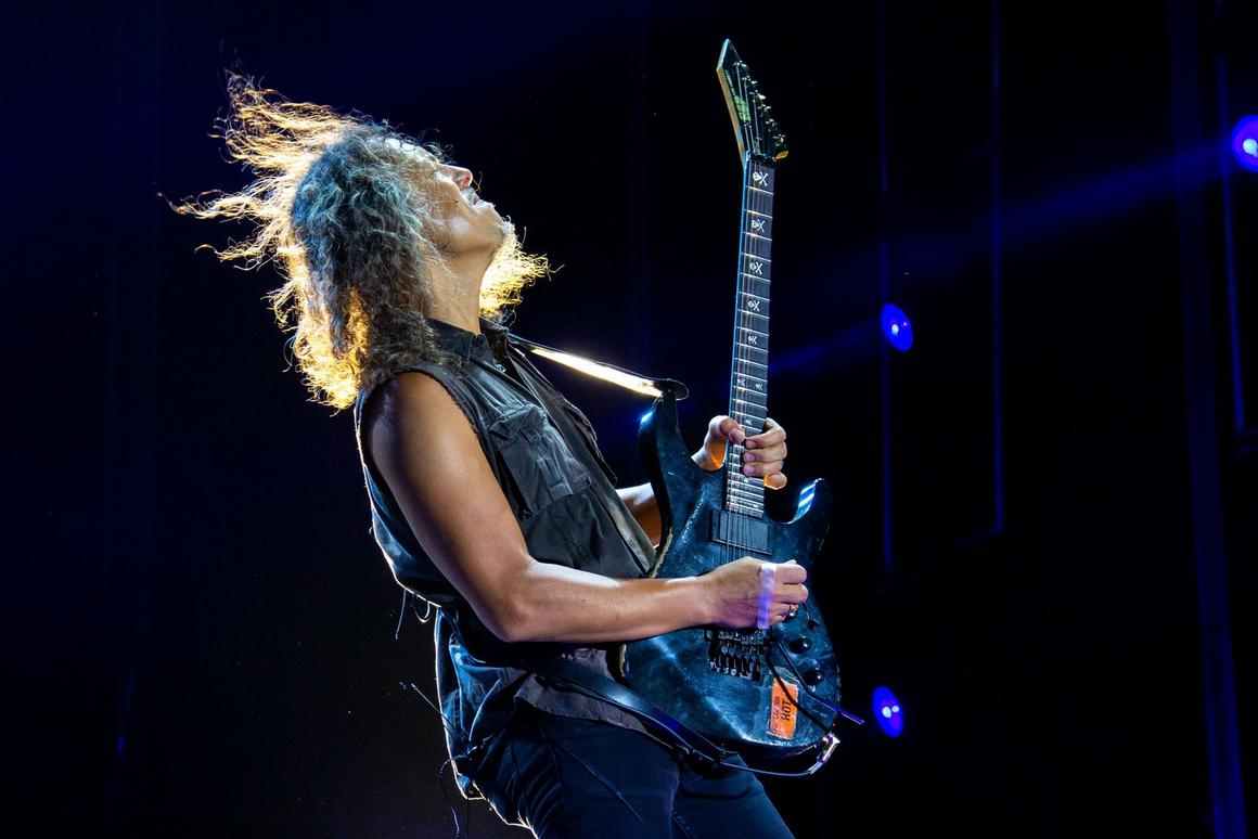 Photo gallery from the gig in Adelaide, Australia shot on March 2, 2013