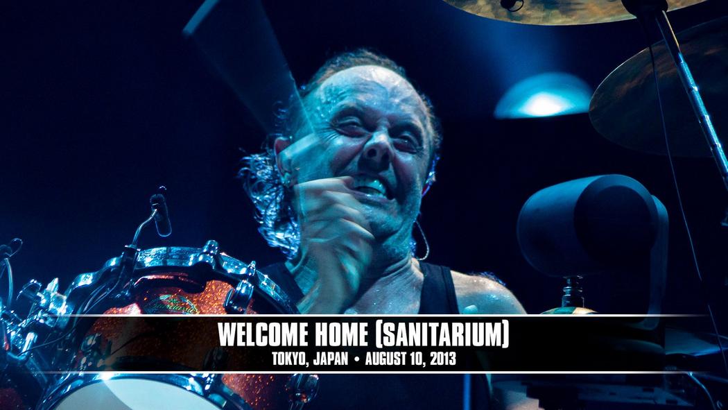 Watch the “Welcome Home (Sanitarium) (Tokyo, Japan - August 10, 2013)” Video