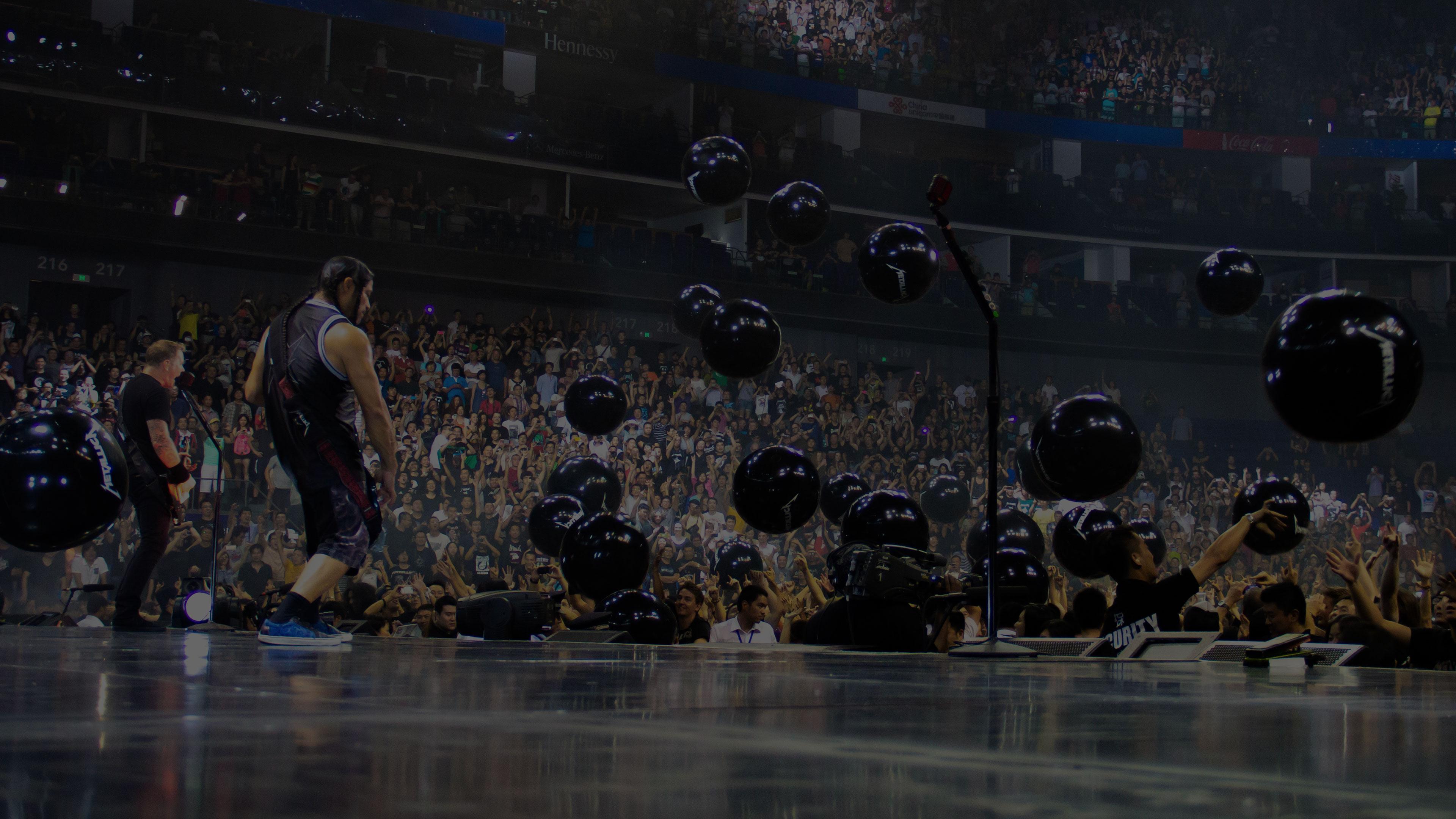 Metallica at Mercedes-Benz Arena in Shanghai, China on August 14, 2013
