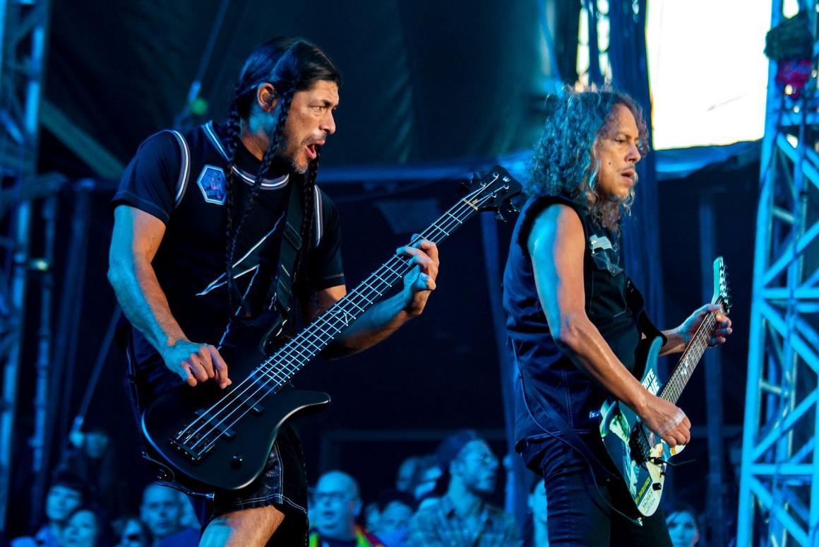 Photo gallery from the gig in Knebworth, England shot on July 6, 2014