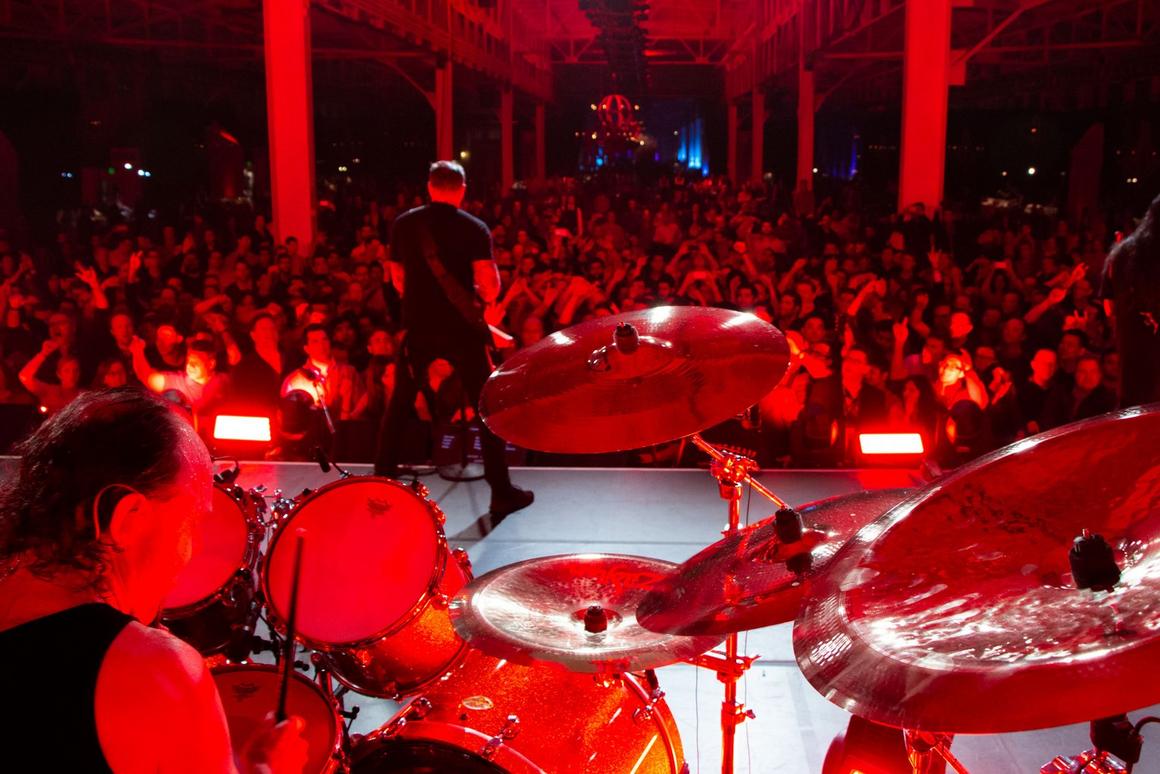 Photo gallery from the gig in San Francisco, CA shot on February 9, 2015