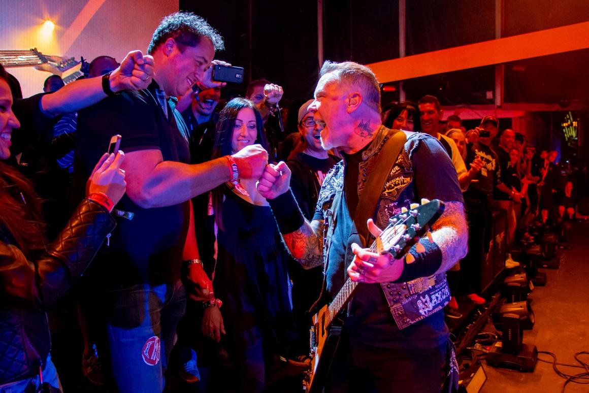 Photo gallery from the gig in Las Vegas, NV shot on May 9, 2015