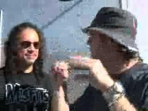 Watch the “Jump in the Studio: BS Babble (September 18, 2002)” Video