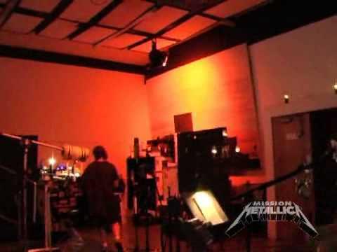 Watch the “Mission Metallica: Fly on the Wall Clip (June 27, 2008)” Video