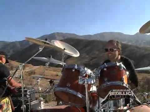 Watch the “Mission Metallica: Fly on the Wall Platinum Clip (August 11, 2008)” Video